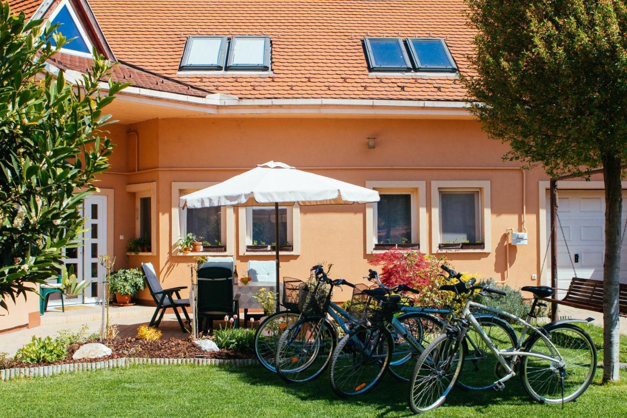 Teubel Apartman 2 Székesfehérvár Exterior foto
